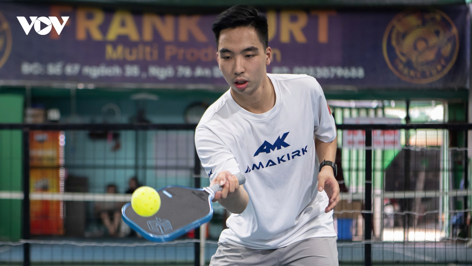 Cách xử lý bóng khi đối thủ Drop tốt trong thi đấu Pickleball