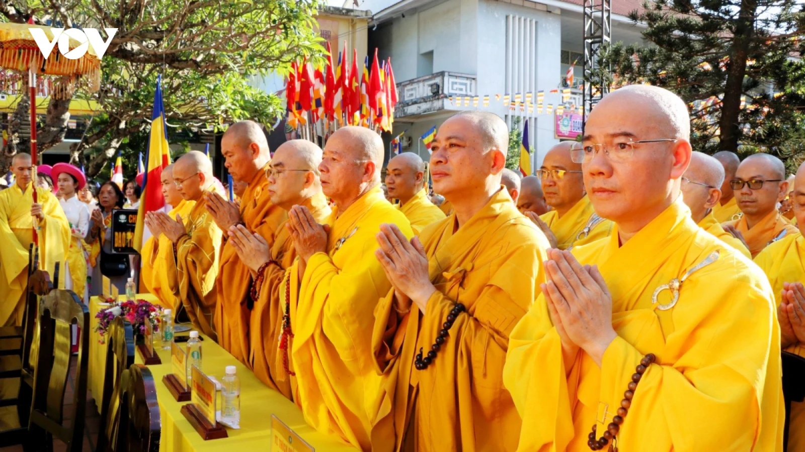 Thousands attend Vesak 2026 celebrations across Vietnam