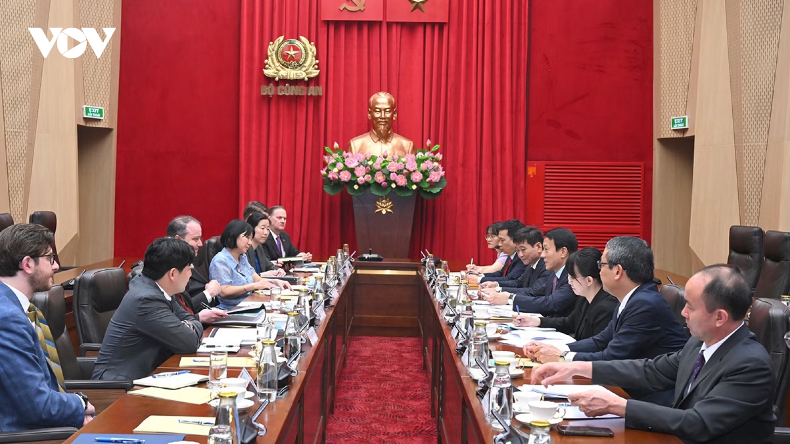 Vietnam and US discuss deeper law enforcement cooperation