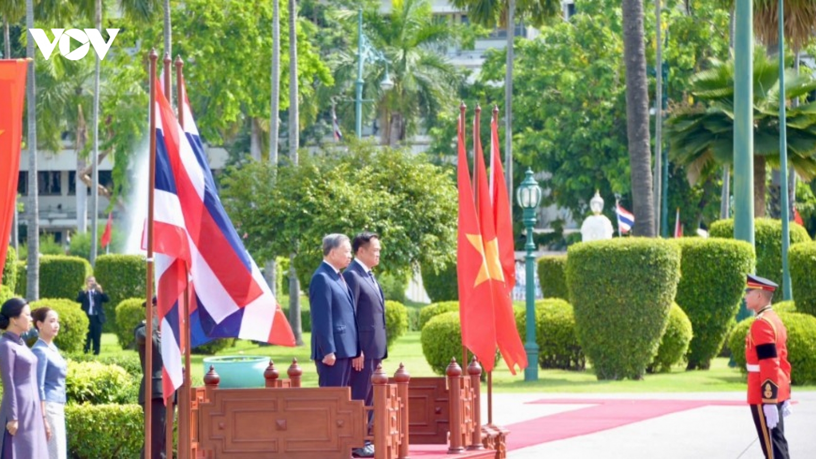 Official welcome ceremony for Vietnam’s top leader in Thailand