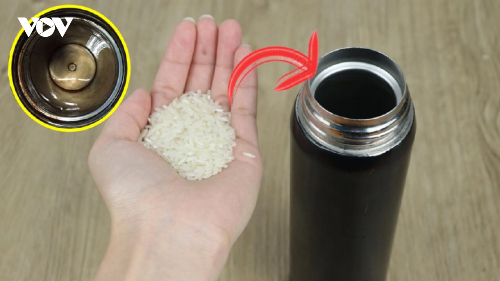 4 cách vệ sinh bình giữ nhiệt sạch tận đáy