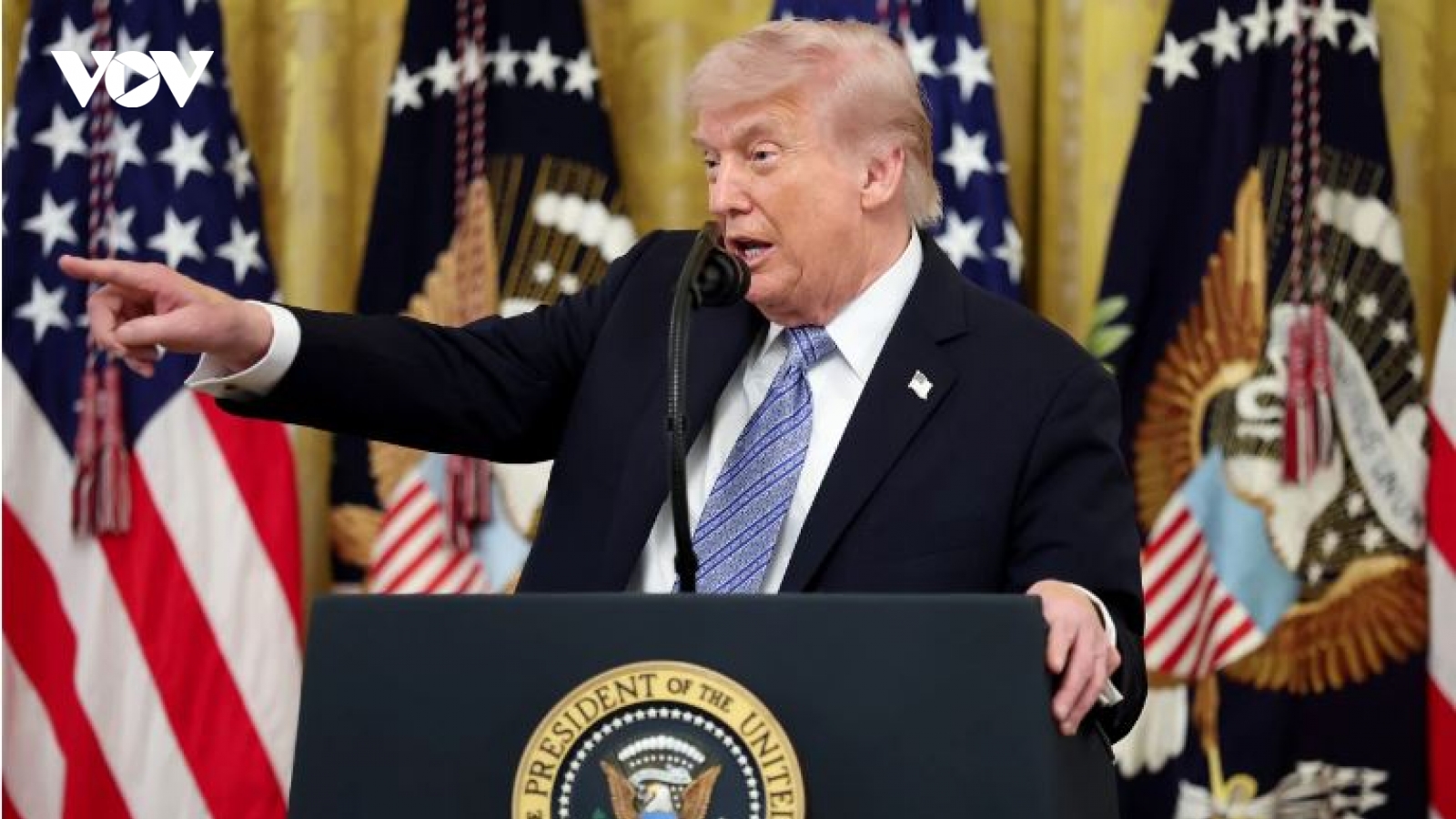 Ông Trump gửi cảnh báo cứng rắn tới Iran trước thềm thượng đỉnh Mỹ-Trung