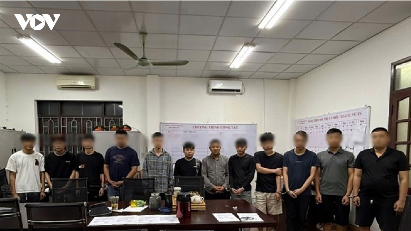 Nóng 24h ngày 25/5: Chiêu livestream "cắt đá tìm ngọc" lừa hơn 32.000 người