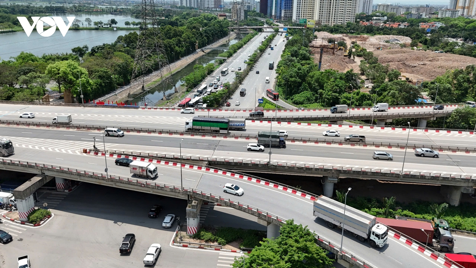 Hà Nội xây cầu vượt 4 làn xe tại nút giao Lê Trọng Tấn - Quốc lộ 6