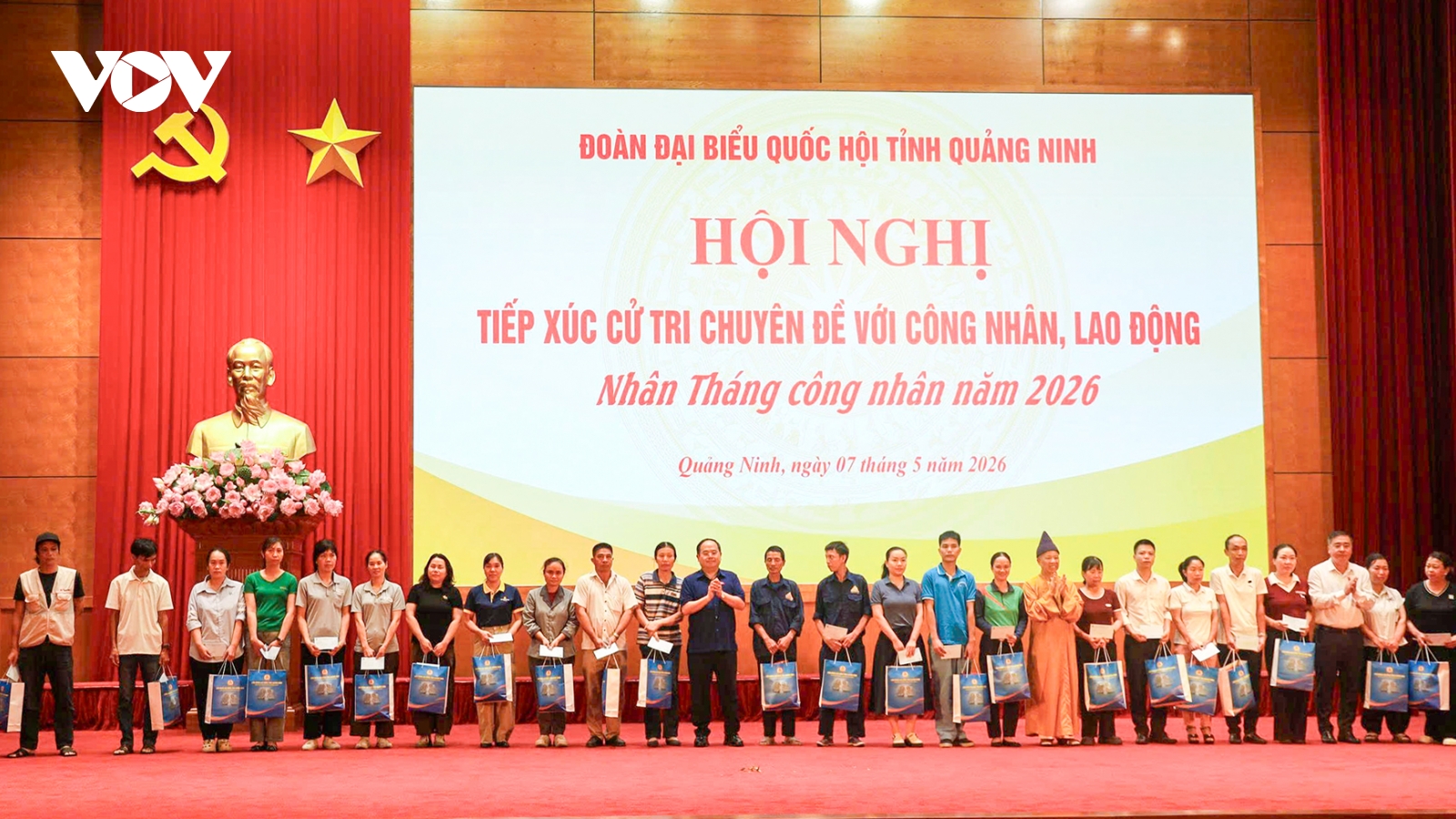 Công nhân Quảng Ninh kiến nghị cải thiện chính sách tiền lương, bảo hiểm