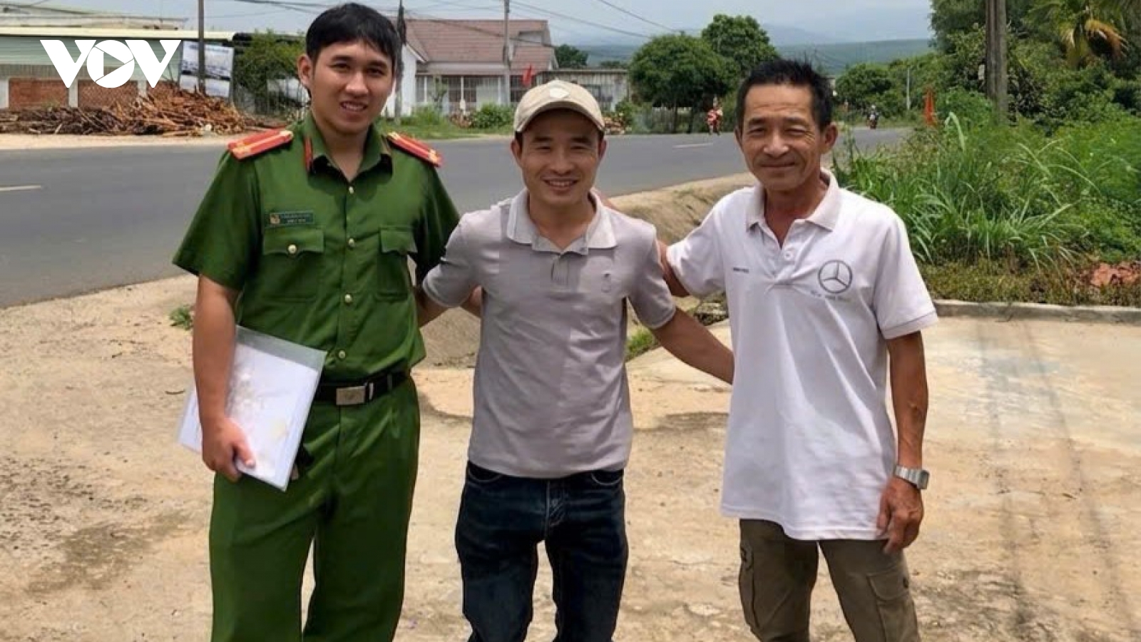 Đoàn tụ sau 34 năm thất lạc nhờ Cơ sở dữ liệu quốc gia về dân cư