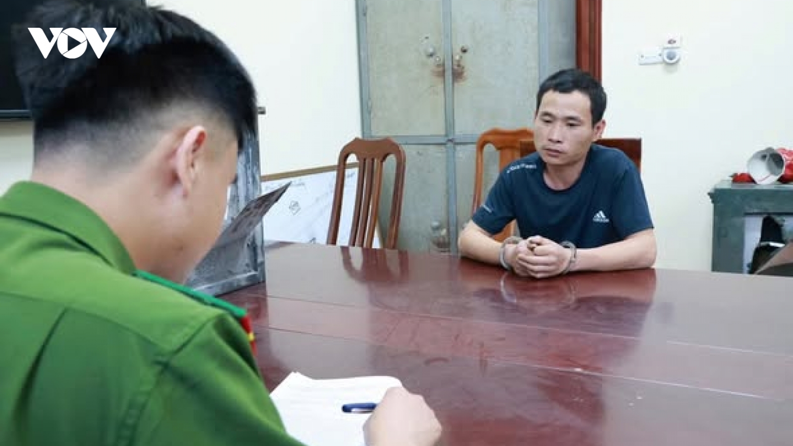 Bắt đối tượng chuyên đột nhập nhà dân, trộm cắp tài sản hơn 400 triệu đồng