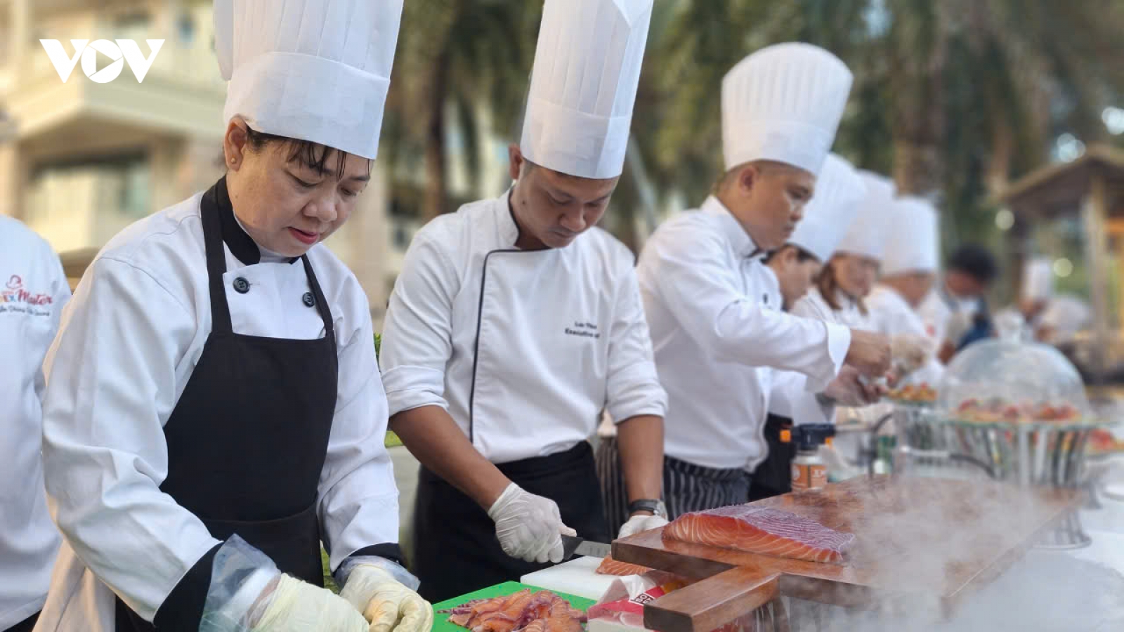 Lần đầu tiên Lễ hội Đà Nẵng Food Tour được tổ chức tại nhiều địa điểm