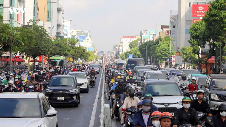 TP.HCM dự tính nhân rộng giải pháp phân làn linh hoạt như tại đường Cộng Hòa