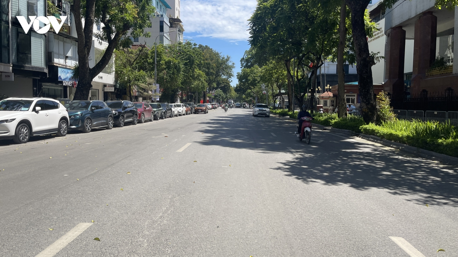 Thời tiết ngày 27/5: Hà Nội, Bắc Bộ nắng nóng trên 40 độ, chiều tối có mưa dông