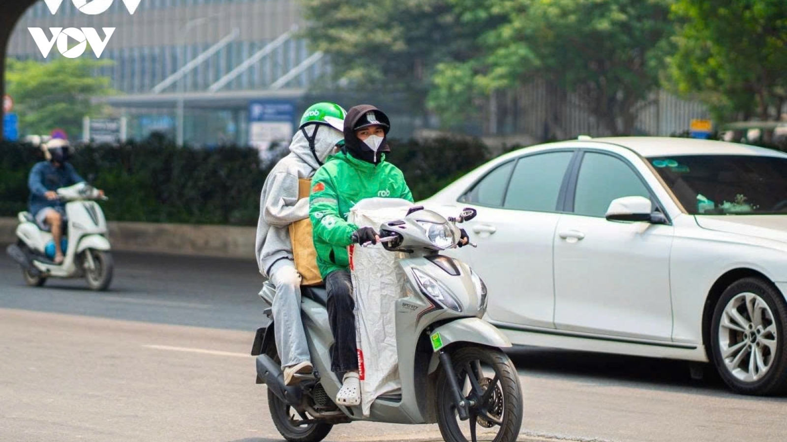 Nắng nóng khắp 3 miền, có nơi trên 38 độ C