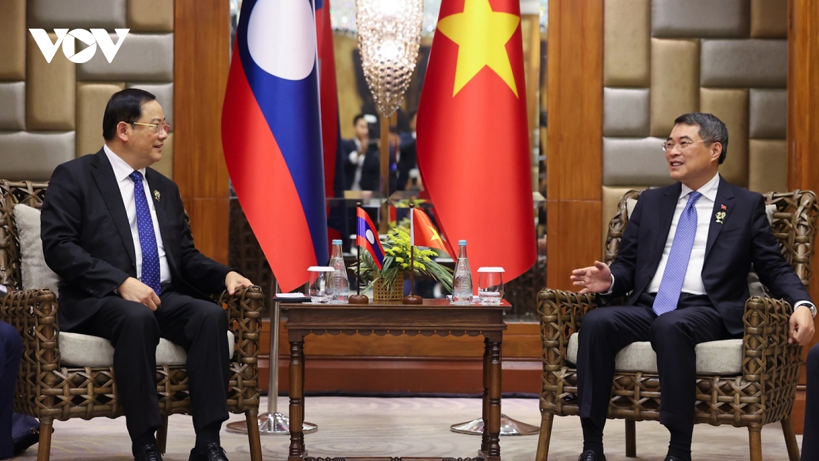 Thủ tướng Lê Minh Hưng: Việt Nam luôn dành ưu tiên cao nhất cho hợp tác với Lào