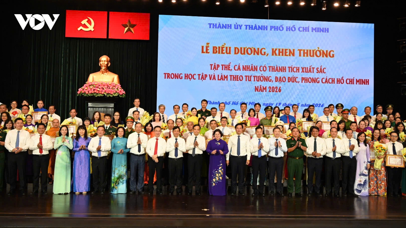TP.HCM tuyên dương 358 tập thể, cá nhân xuất sắc làm theo lời Bác