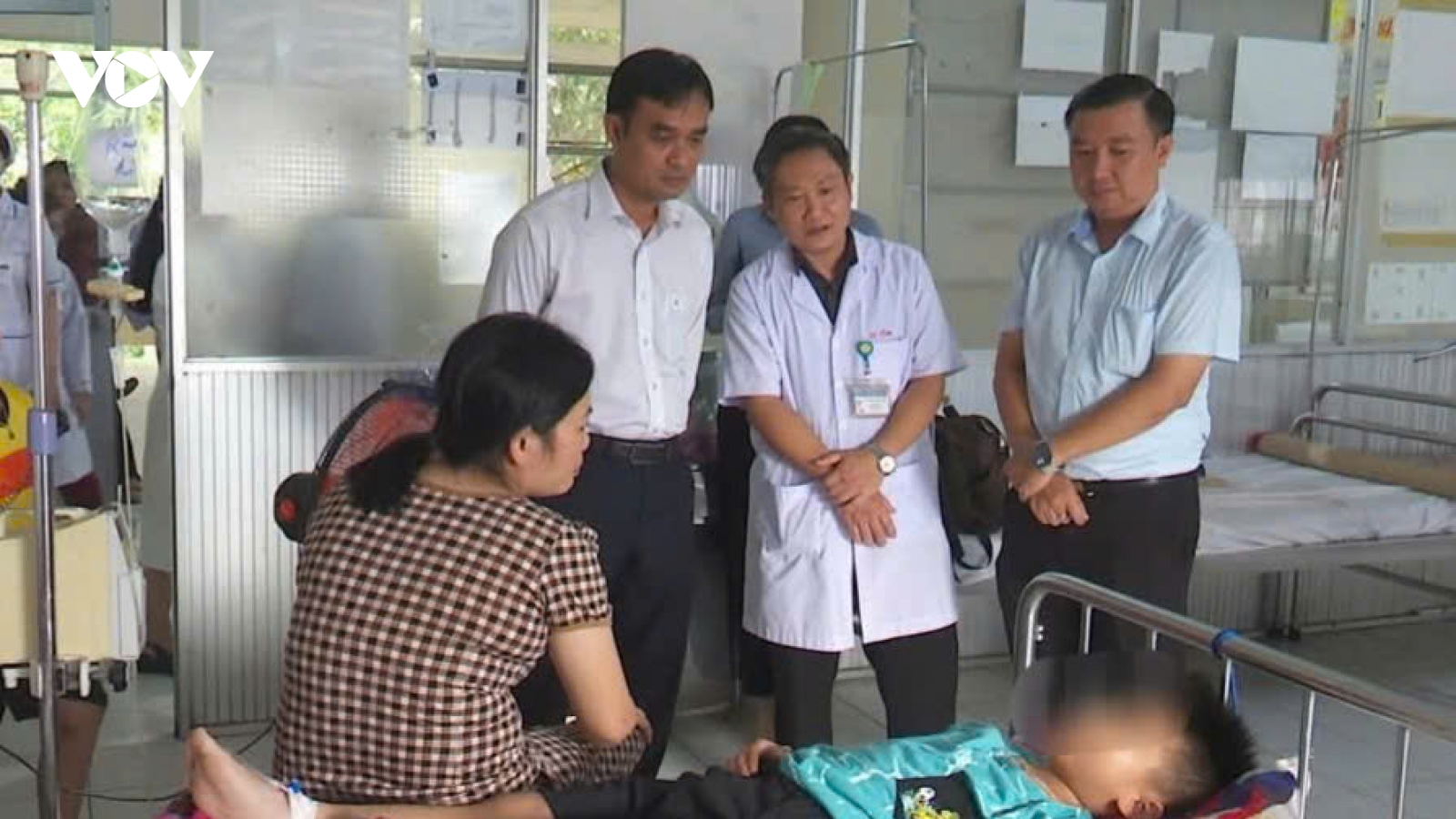 81 ca nghi bị ngộ độc tại Trường Tiểu học Kim Đồng (Đồng Tháp)