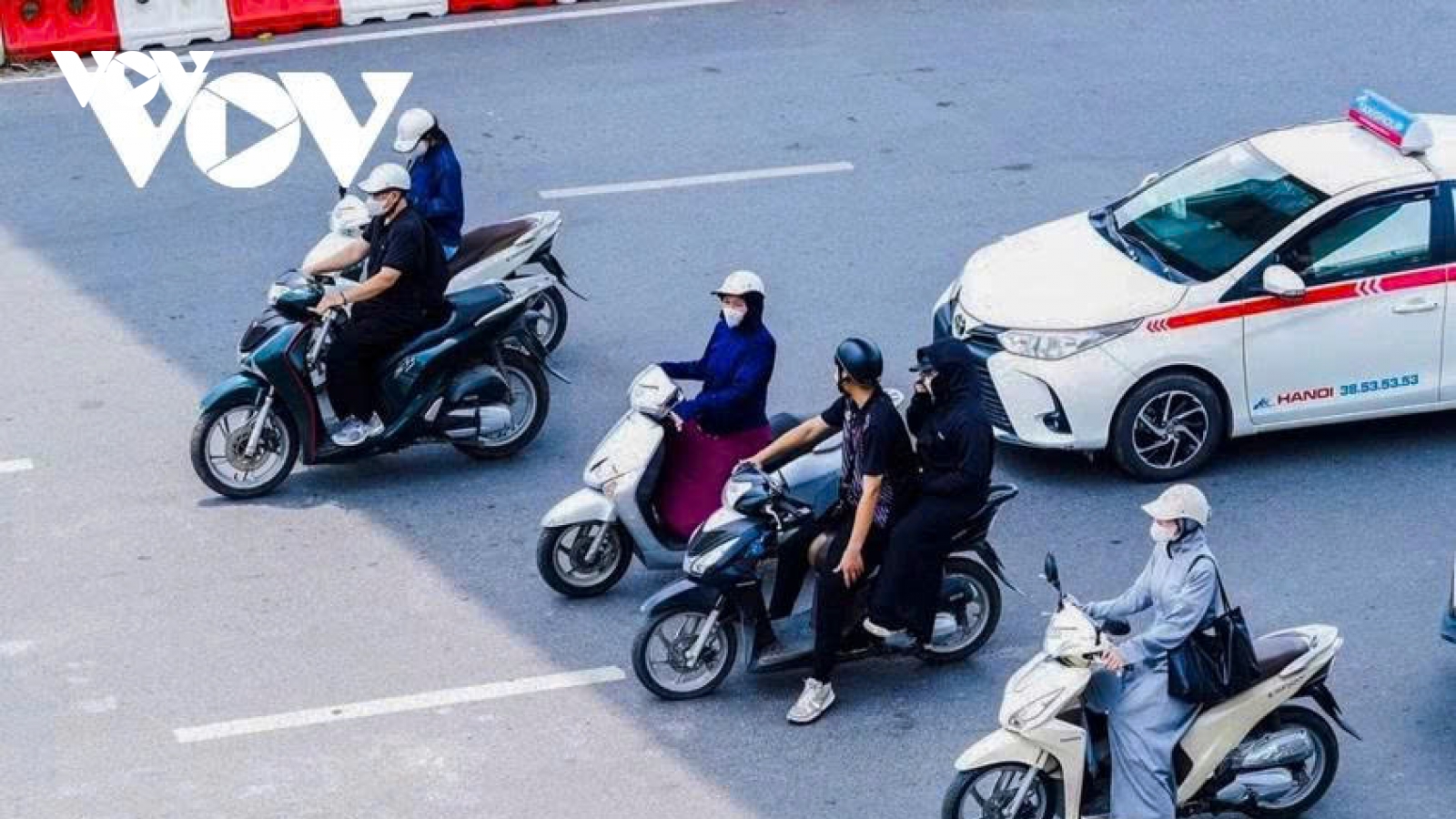 Thời tiết hôm nay 15/5: Nắng nóng bao trùm miền Bắc, Hà Nội có nơi trên 37 độ C