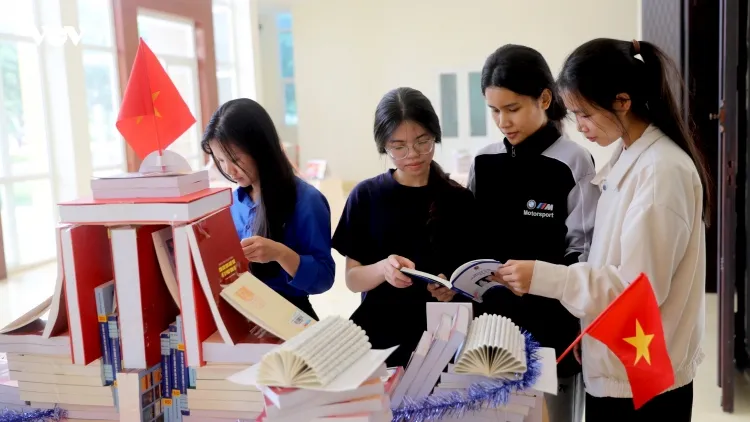 Đắk Lắk lan tỏa văn hóa đọc từ sách viết về Chủ tịch Hồ Chí Minh