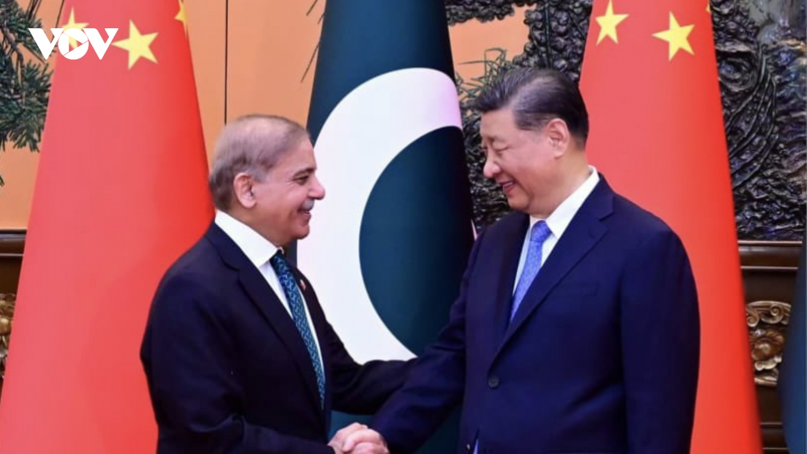 Thủ tướng Pakistan bắt đầu chuyến thăm chính thức Trung Quốc 4 ngày