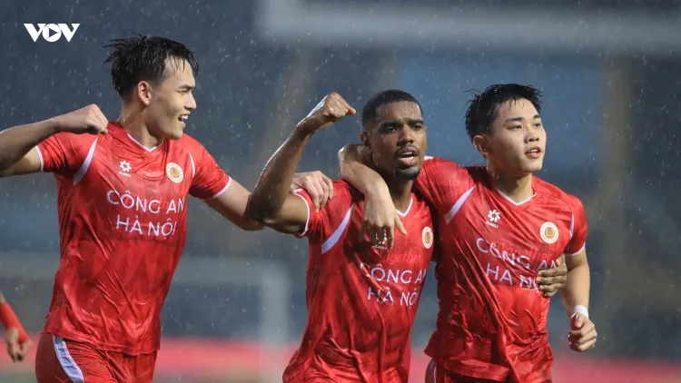 CLB CAHN vô địch V-League 2025/2026: Khẳng định tham vọng