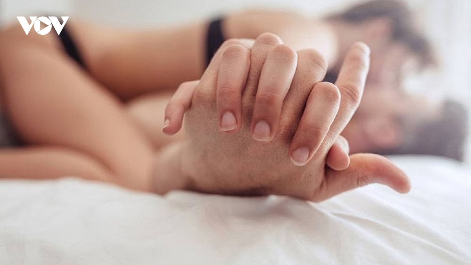 Hé lộ vùng nhạy cảm nhất trên cơ thể phụ nữ