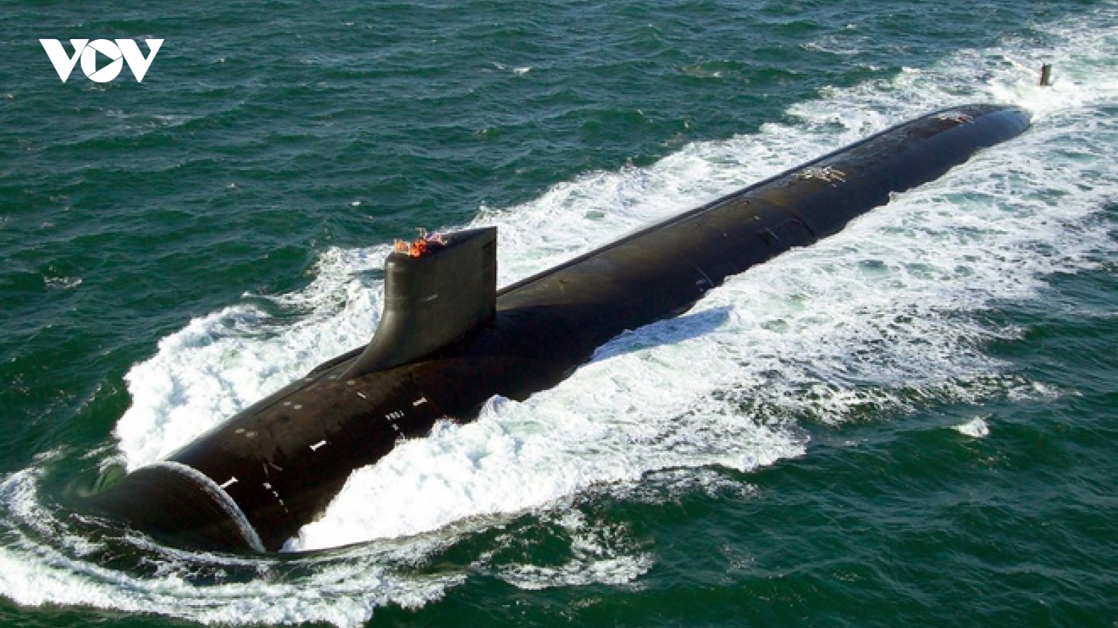 Vì sao Mỹ chỉ có đúng 3 chiếc siêu tàu ngầm lớp Seawolf?