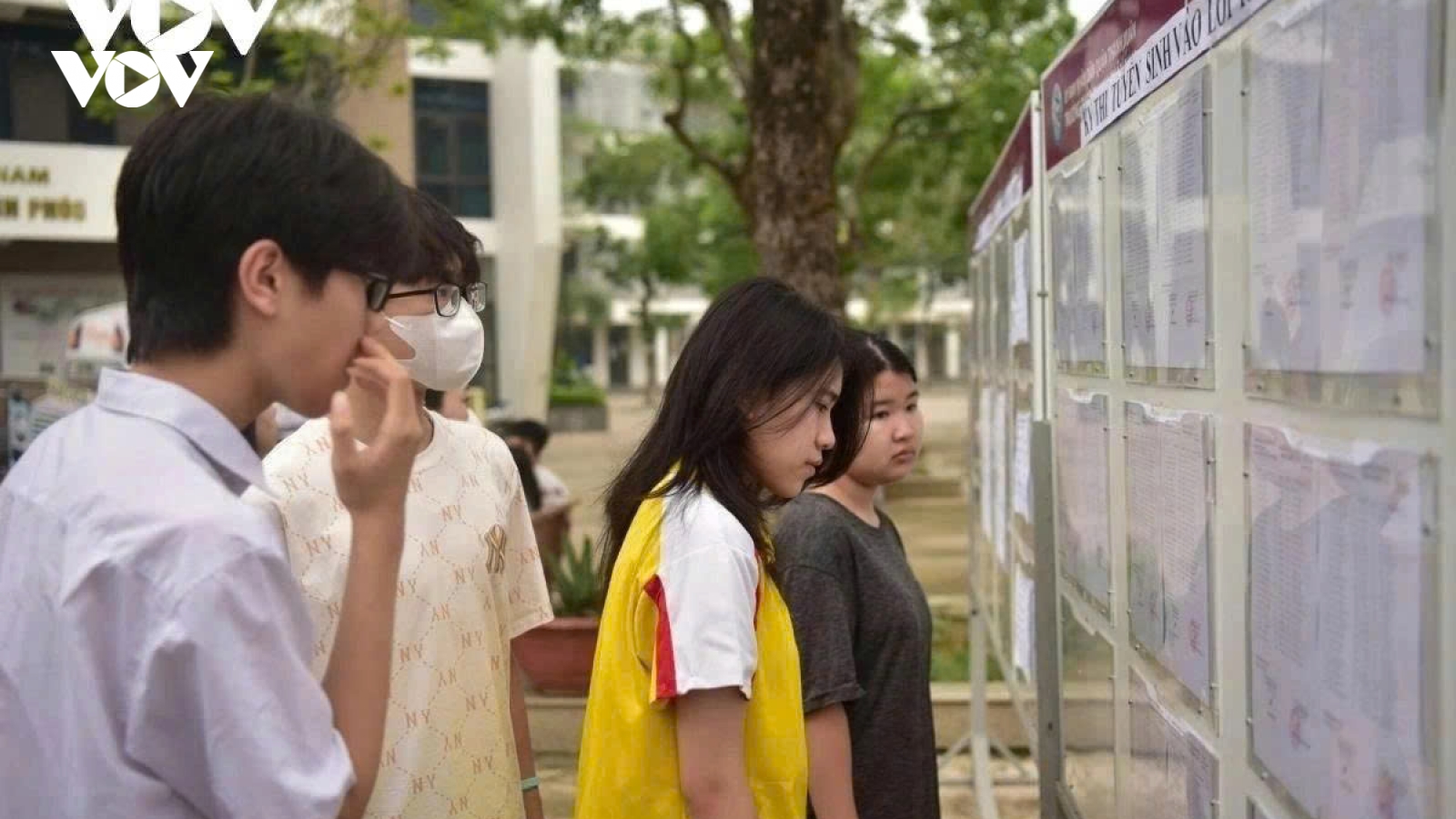 Hà Nội siết công tác coi thi, sẵn sàng ứng phó nắng nóng kỳ thi lớp 10