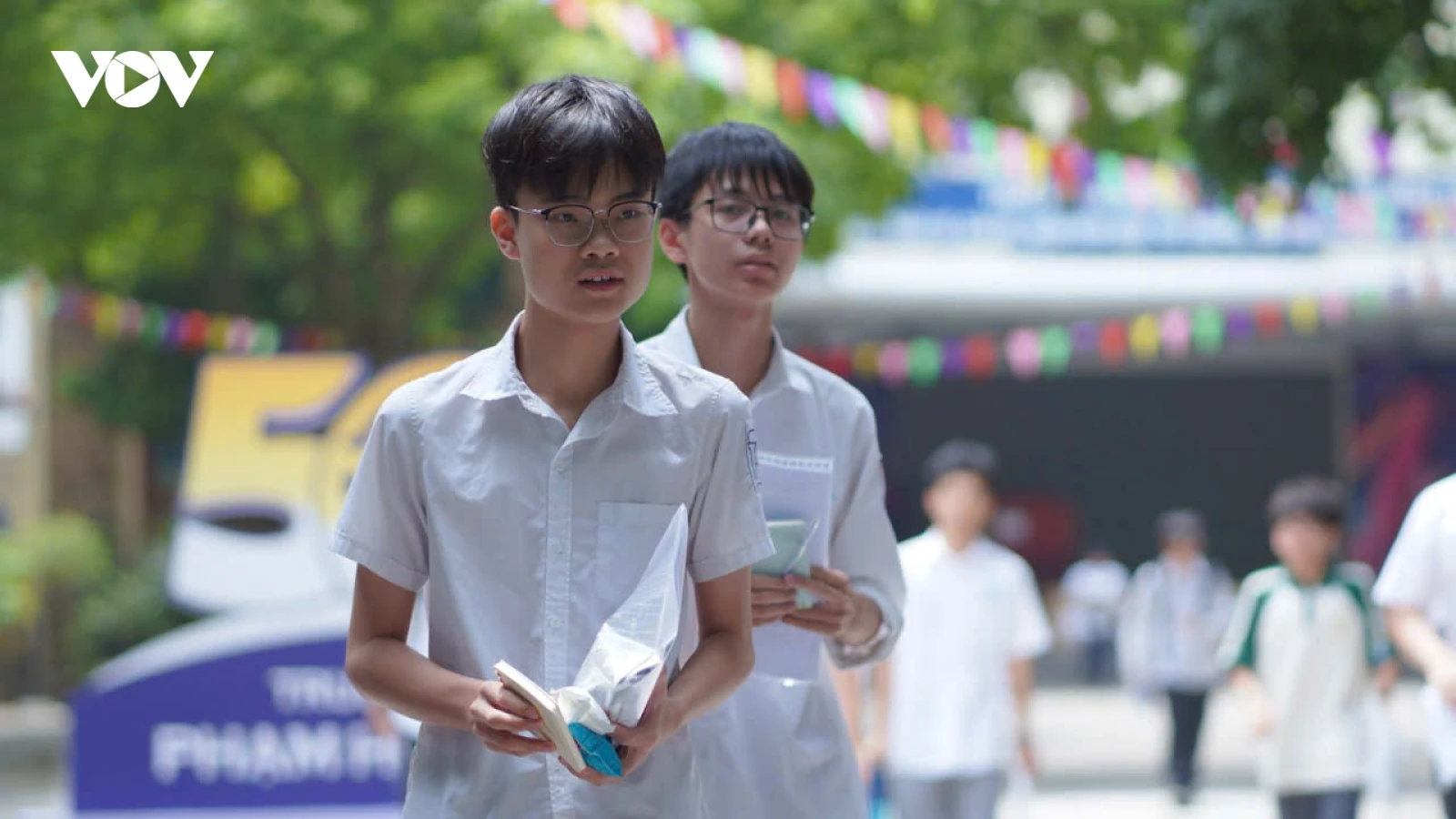 Hôm nay, học sinh Hà Nội chính thức khởi động "cuộc đua" vào trường THPT chuyên