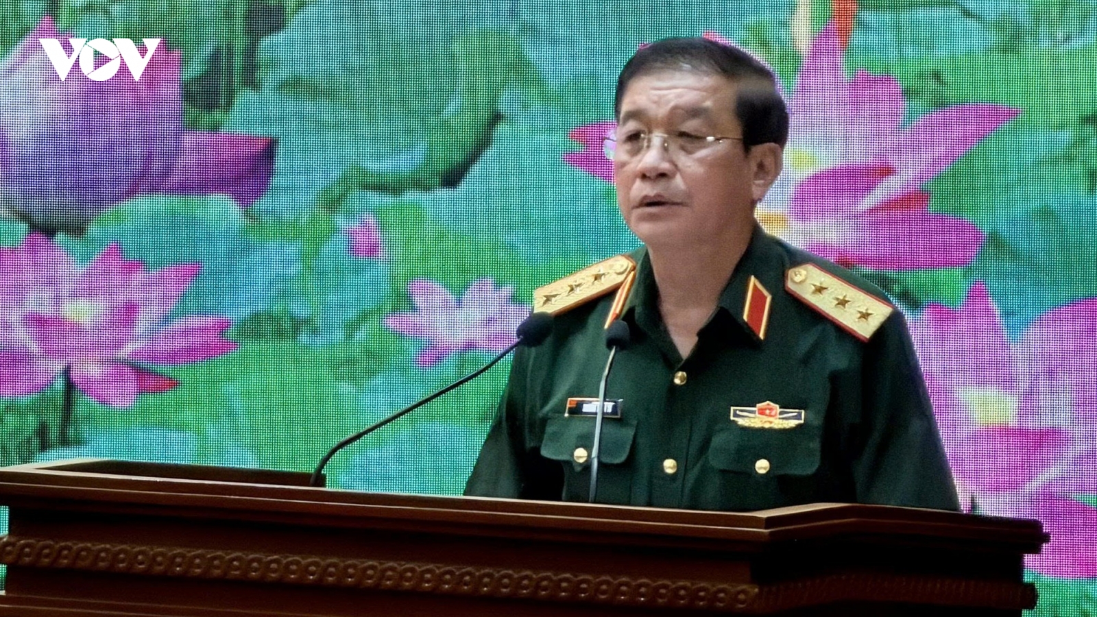 Đấu tranh phản bác các quan điểm sai trái, thù địch để giữ vững ổn định chính trị