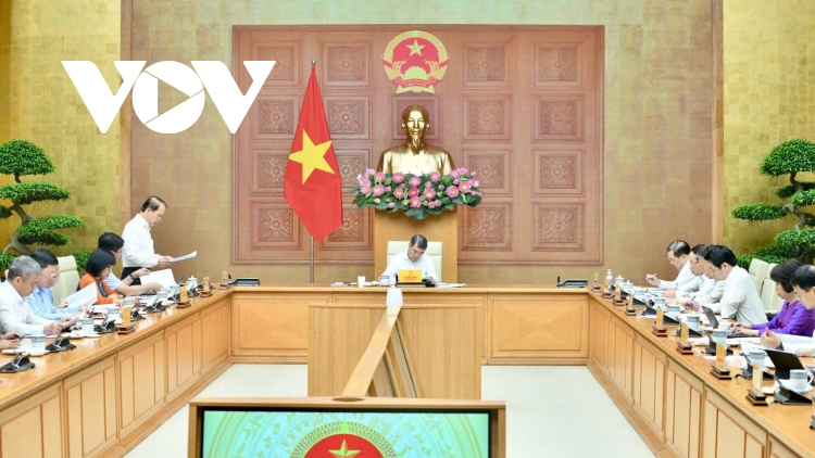 Thủ tướng: Xây dựng, hoàn thiện thể chế phù hợp để xác lập mô hình tăng trưởng mới