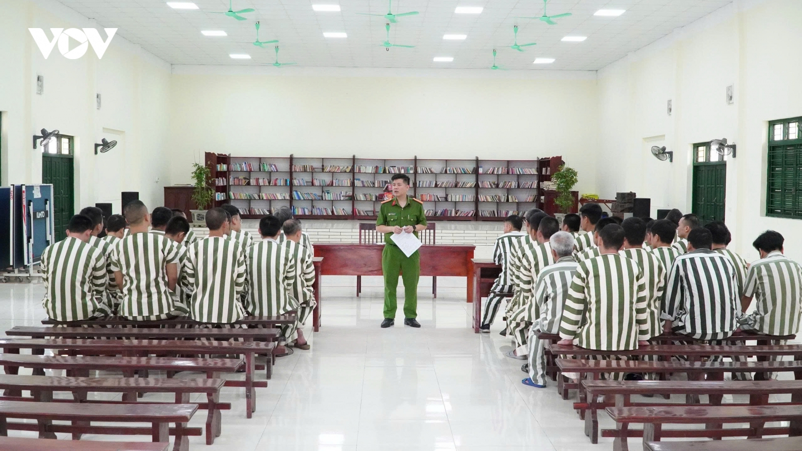 Trước ngưỡng cửa đặc xá, phạm nhân khát vọng trở thành công dân tốt