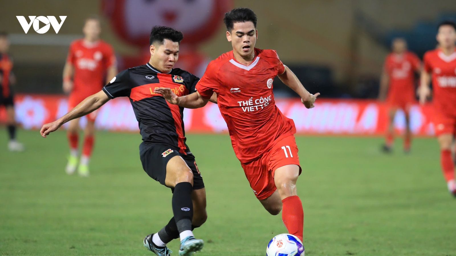 Thể Công Viettel hòa Ninh Bình, xa dần chức vô địch V-League