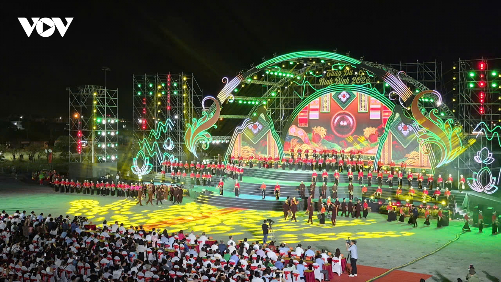 Rực rỡ khai mạc Tuần Du lịch Ninh Bình 2026: "Nét họa ngàn năm" giữa lòng di sản