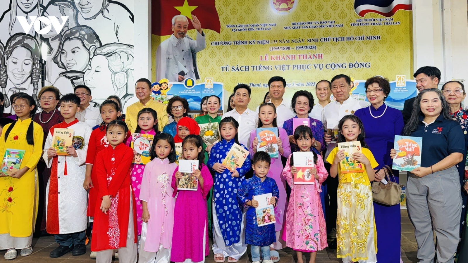 Ấm áp tình quê hương trên mảnh đất thiêng Udon Thani