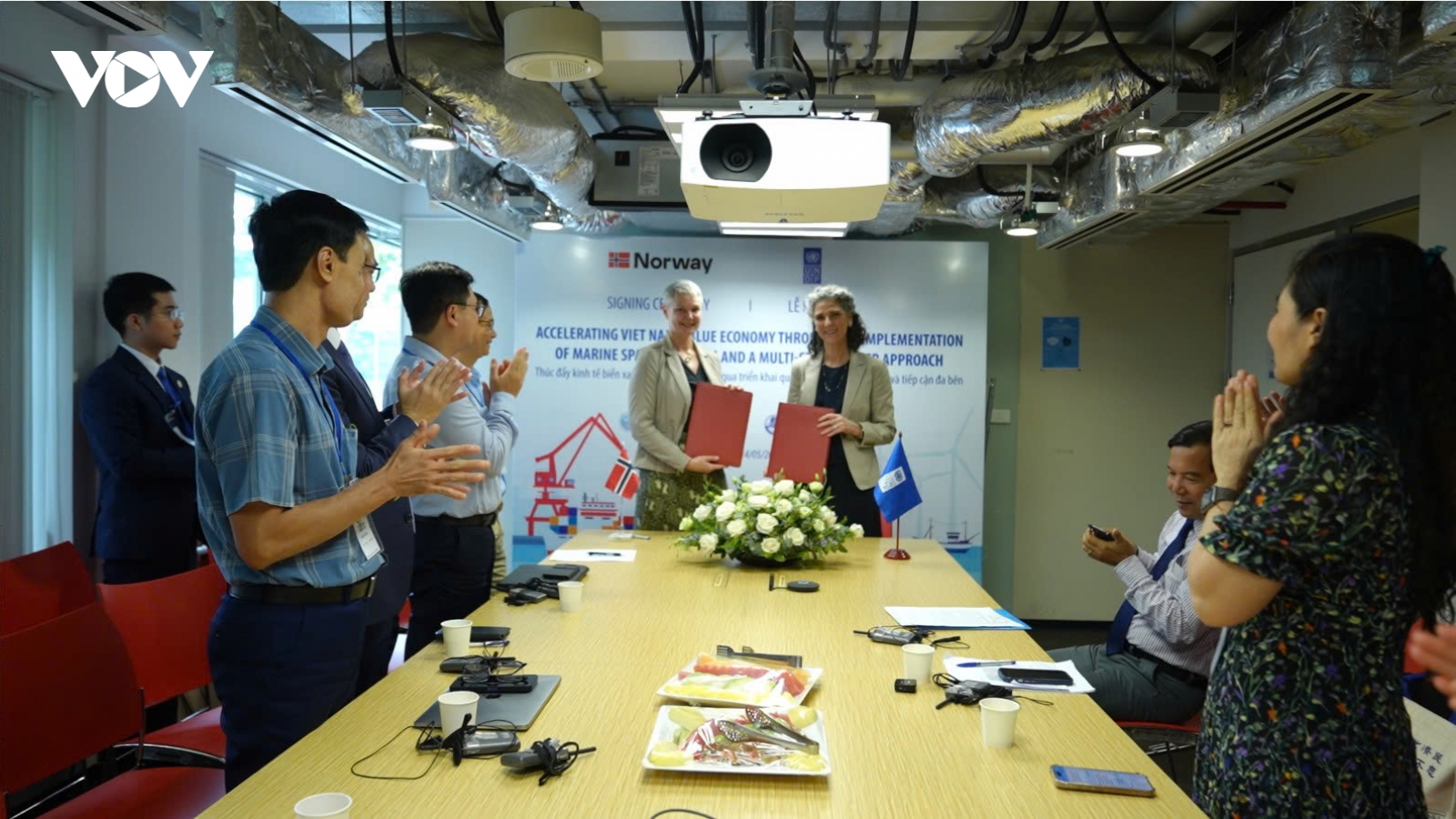 Chuyển hóa không gian biển thành động lực phát triển kinh tế