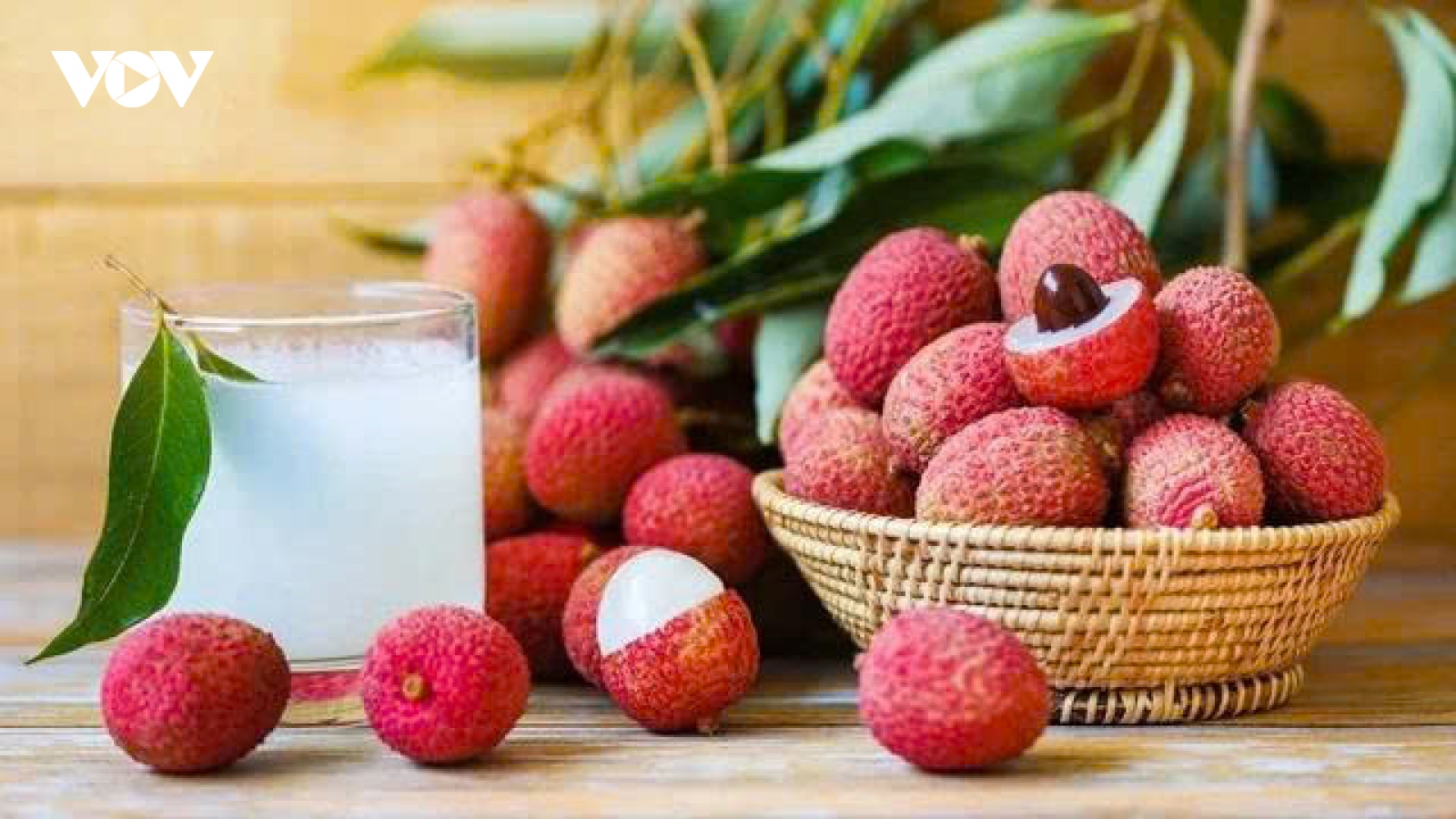 Nhiều người không biết: Vải thiều kỵ 5 loại thực phẩm quen thuộc này