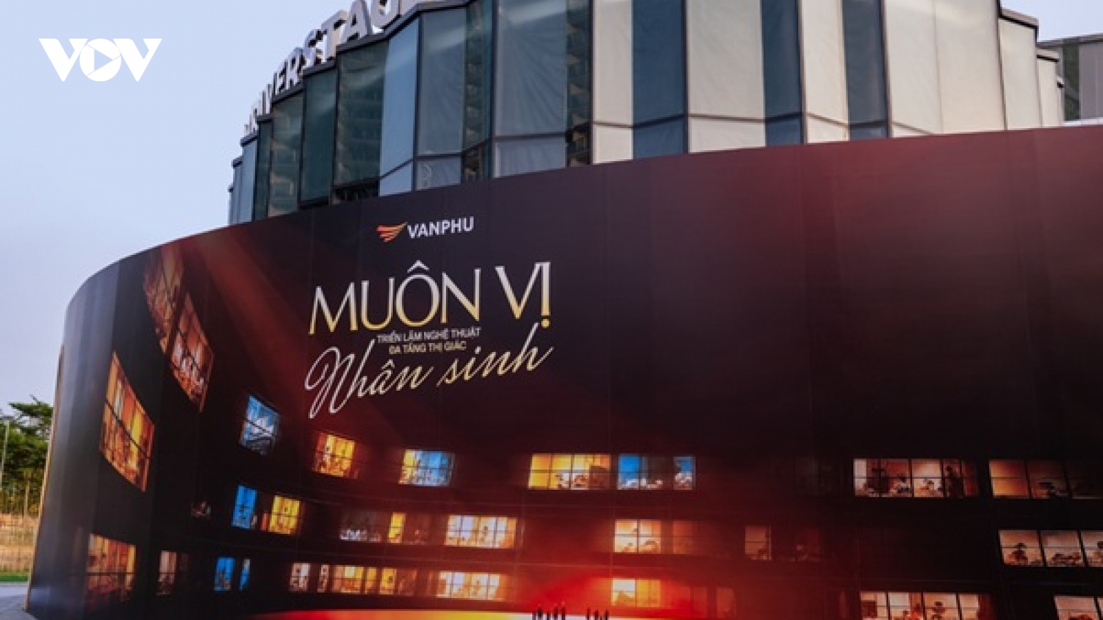 “Muôn vị nhân sinh” - khi Văn Phú kể chuyện không gian từ đời sống con người