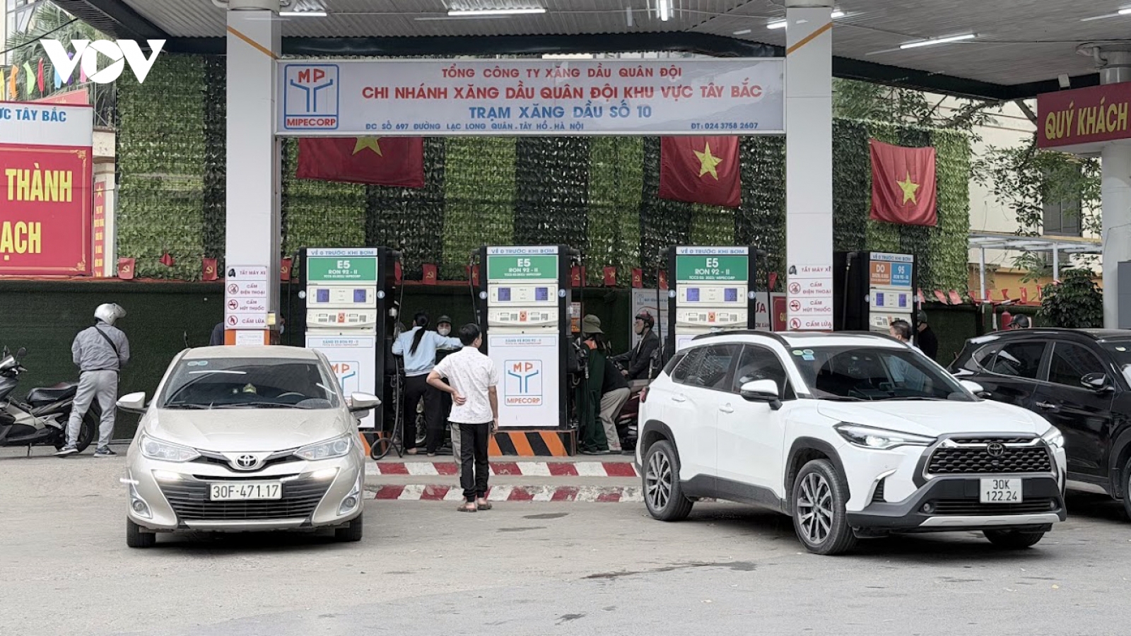 Giá xăng dầu hôm nay 17/9: Giá bán lẻ các mặt hàng xăng dầu đều tăng
