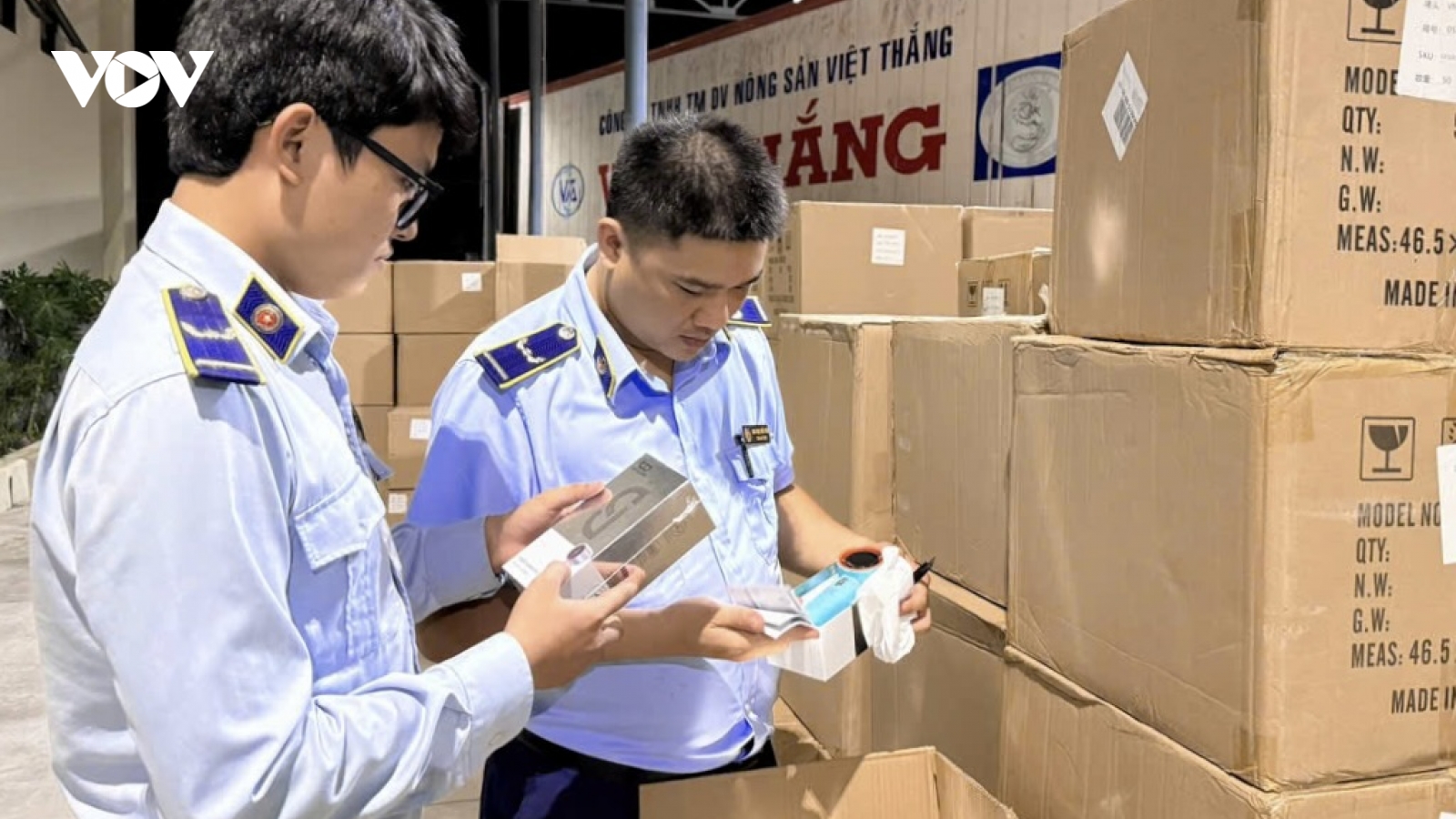 Đắk Lắk xử phạt 340 triệu đồng đối với 5 cá nhân, tổ chức buôn bán hàng lậu