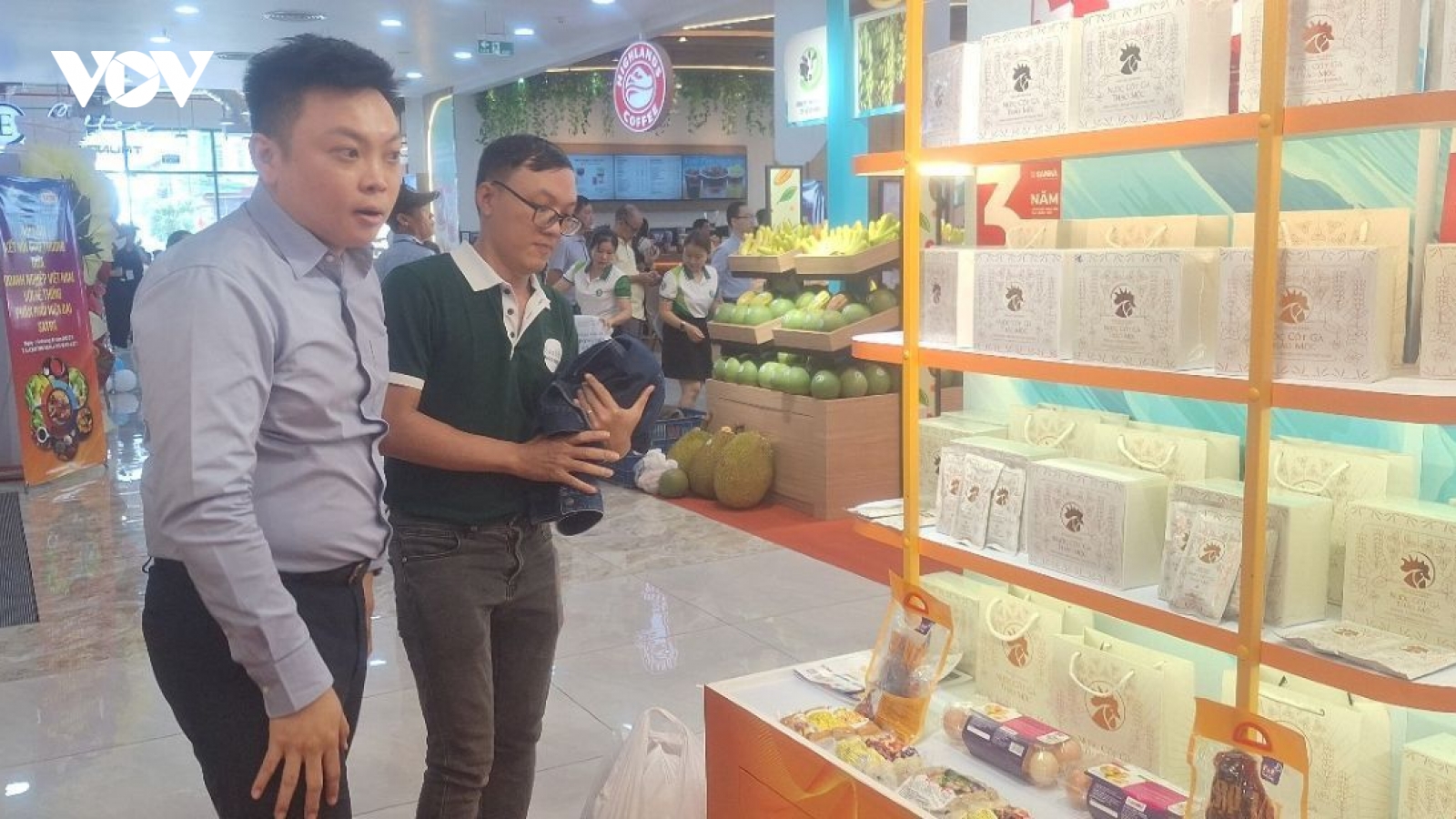 Hỗ trợ doanh nghiệp nhỏ, siêu nhỏ đưa hàng vào siêu thị ở TP.HCM