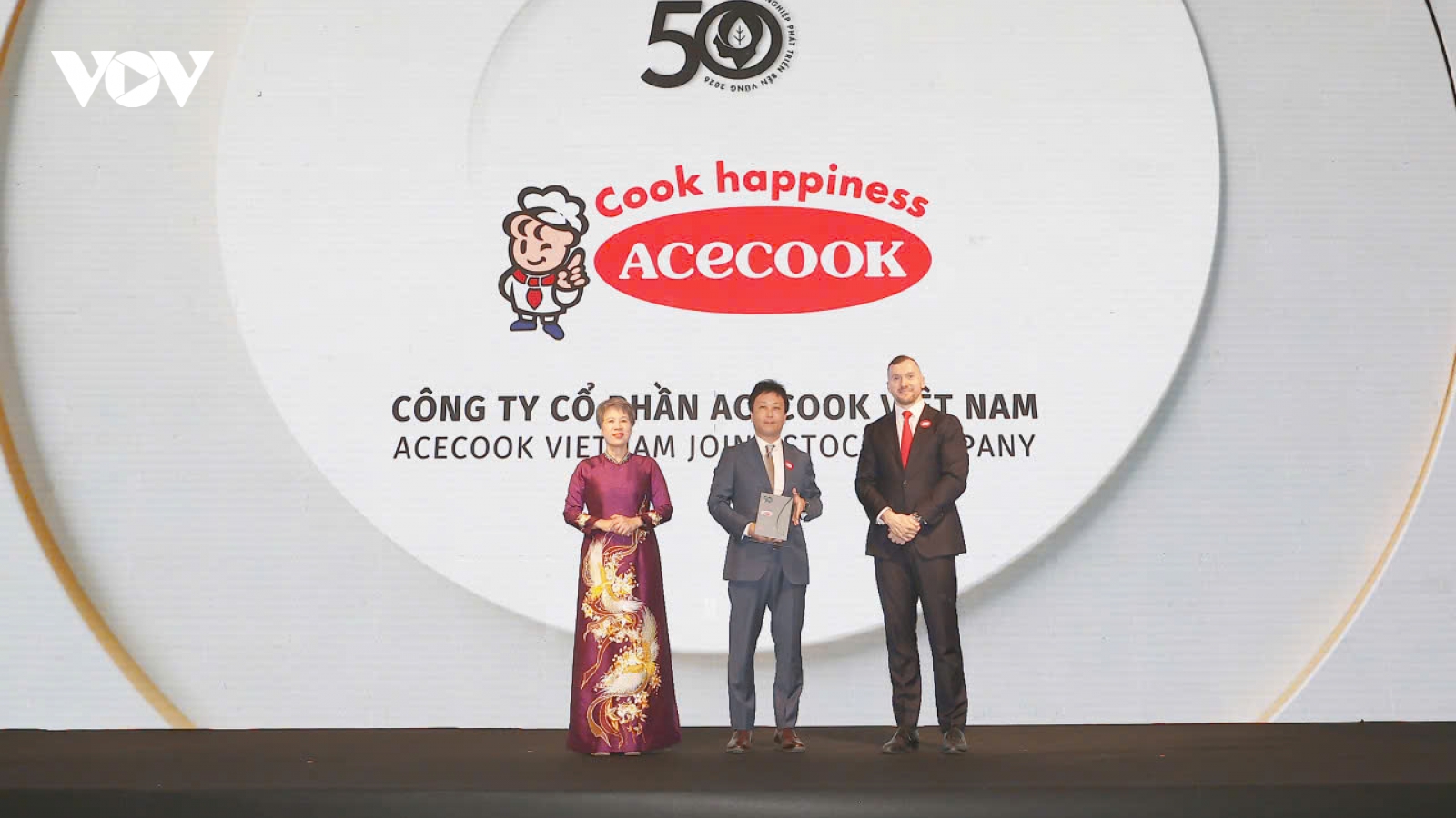 Acecook Việt Nam tiếp tục lọt top 50 doanh nghiệp phát triển bền vững tiêu biểu
