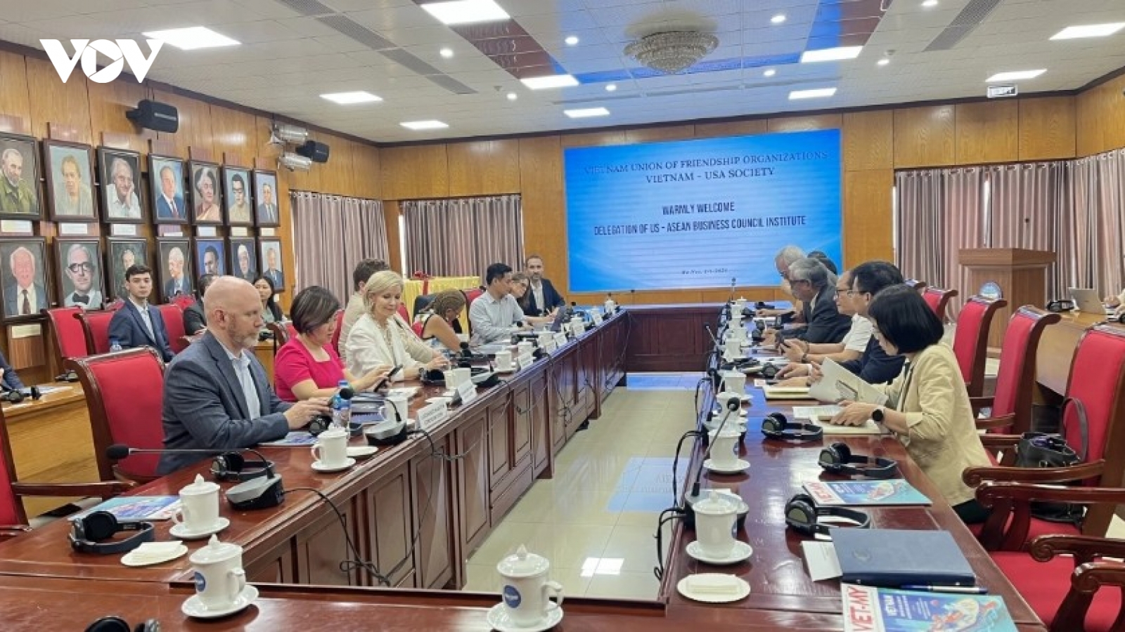 Vietnam, US step up humanitarian cooperation on war legacy issues