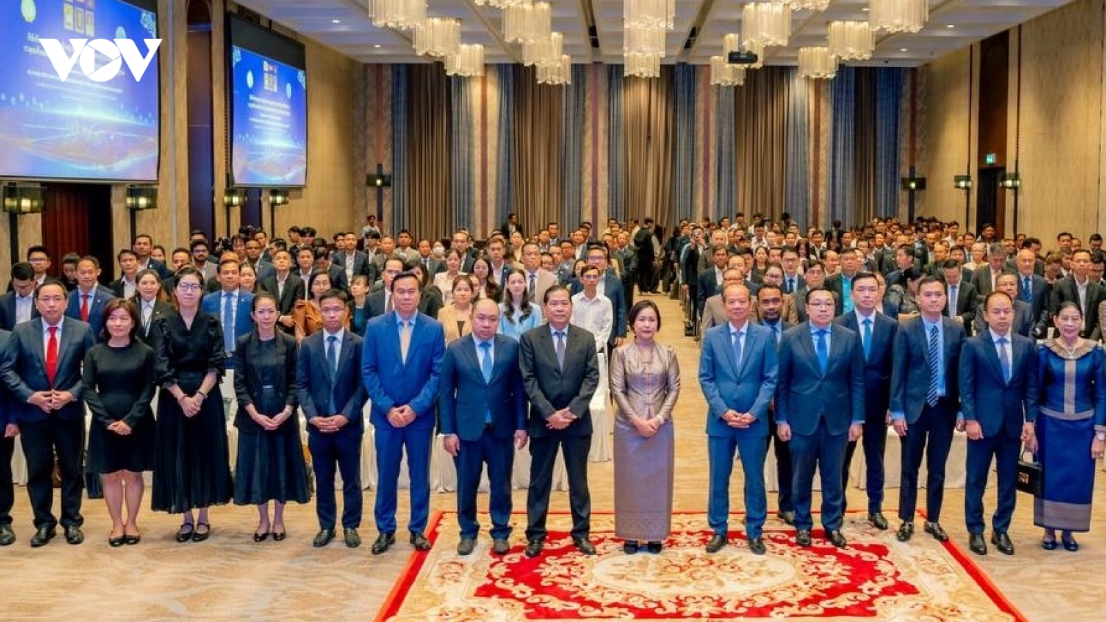 Campuchia đối soát thông tin SIM với tài khoản ngân hàng để ngăn lừa đảo