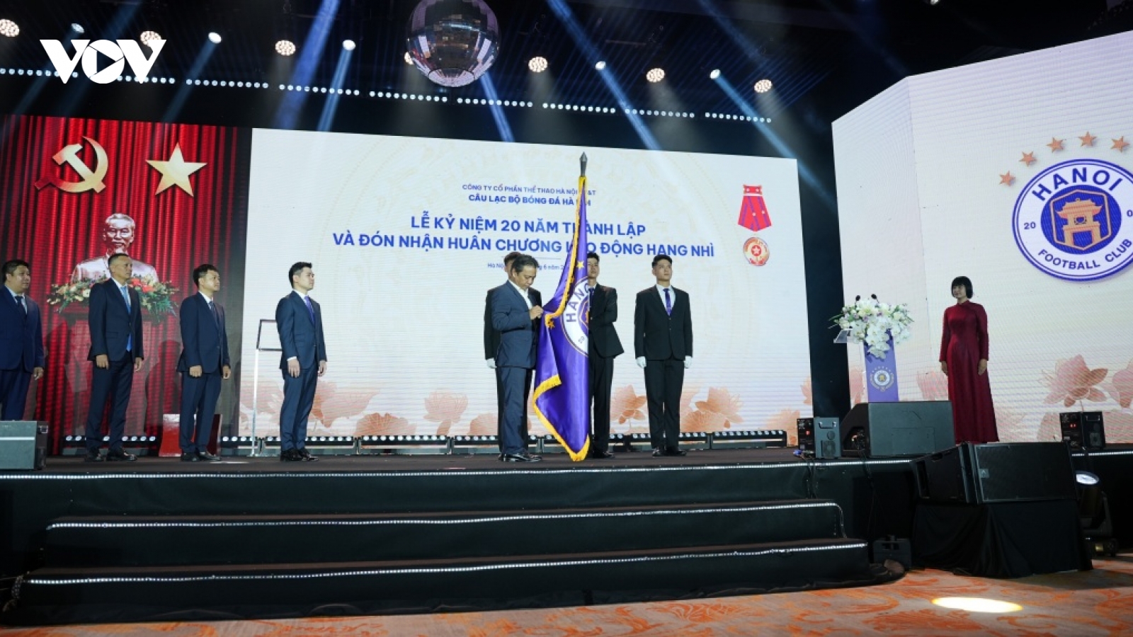 Hà Nội FC kỉ niệm 20 năm thành lập, đi vào lịch sử với kỉ lục "vô tiền khoáng hậu"