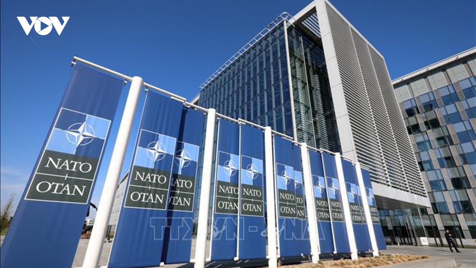 Anh-NATO thảo luận trước thềm Hội nghị thượng đỉnh NATO