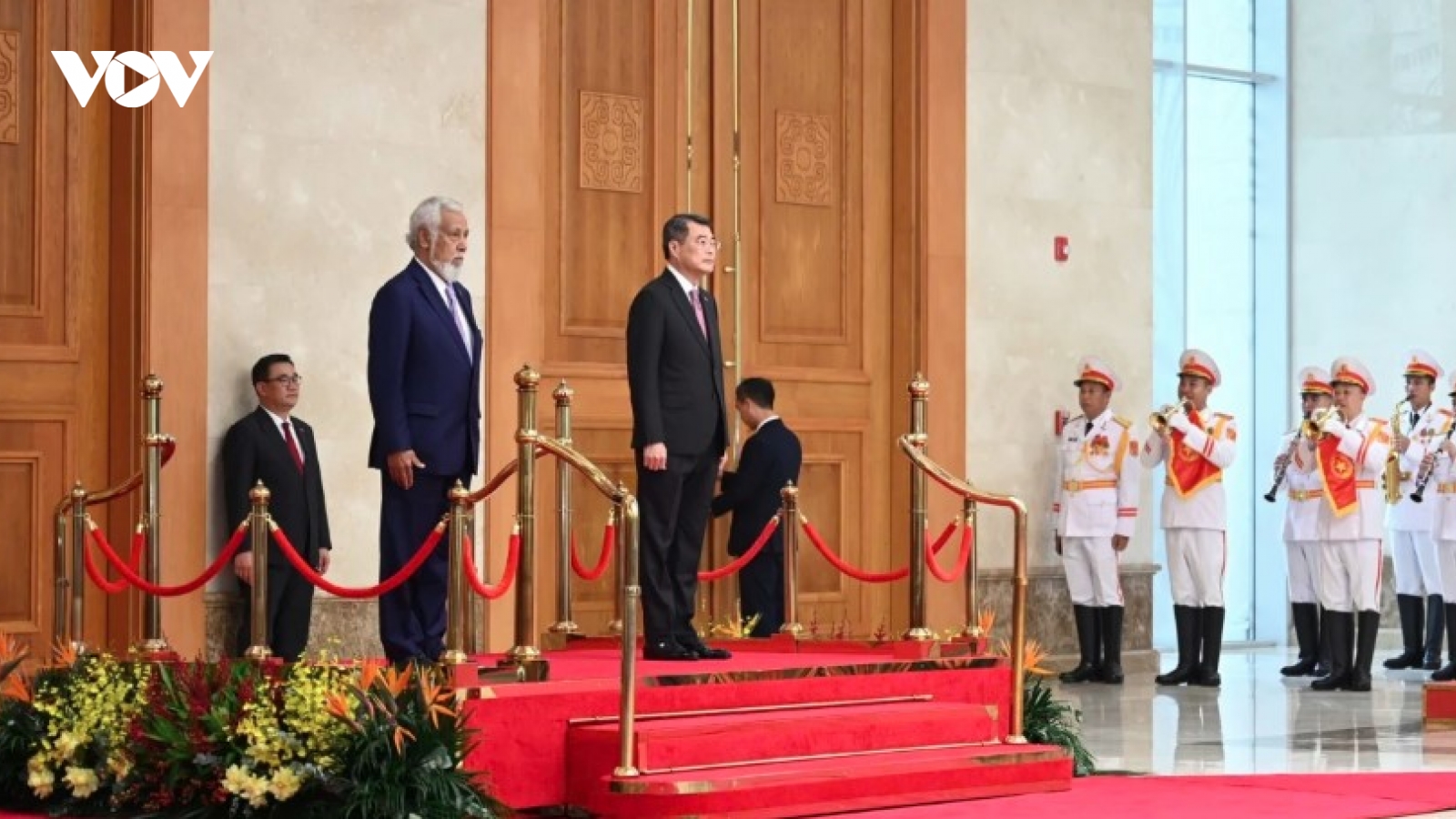 PM hosts official welcome ceremony for Timor-Leste counterpart in Hanoi