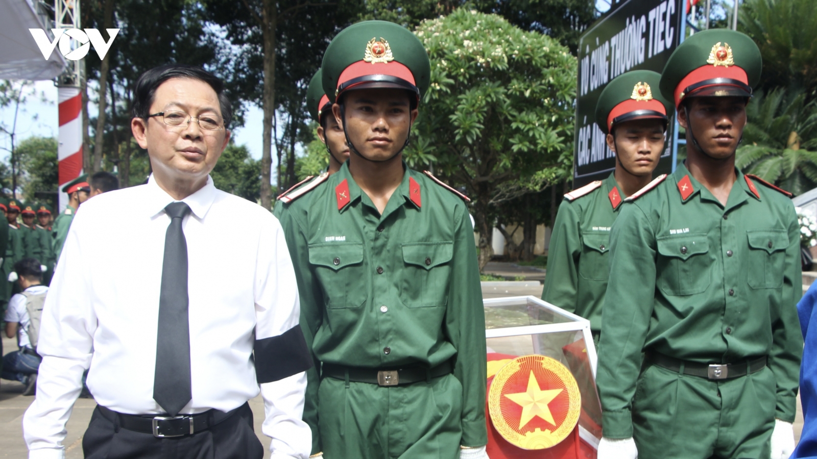 Phó Thủ tướng Hồ Quốc Dũng dự Lễ an táng 18 hài cốt liệt sĩ tại Gia Lai