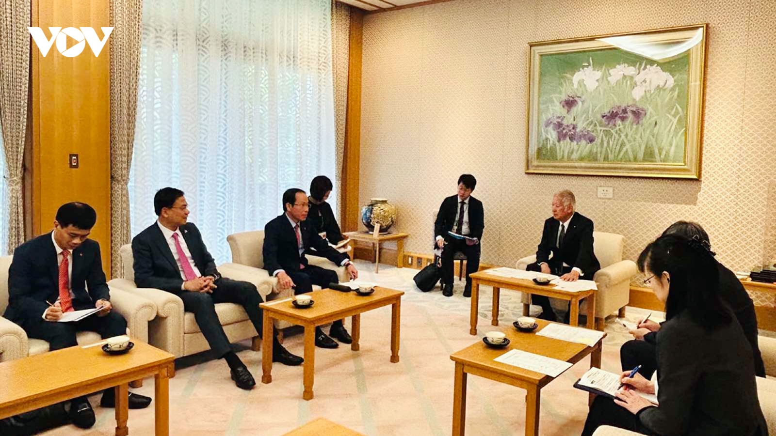 Vietnam seeks visa-free travel for its citizens to Japan