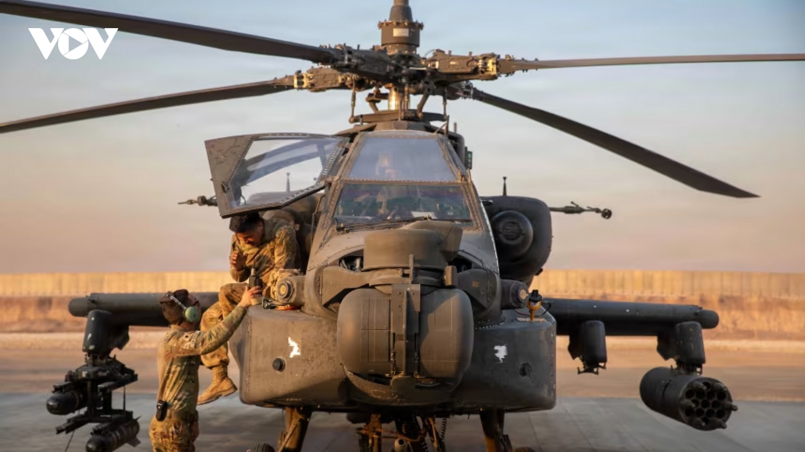 Trực thăng Apache Mỹ rơi gần eo biển Hormuz