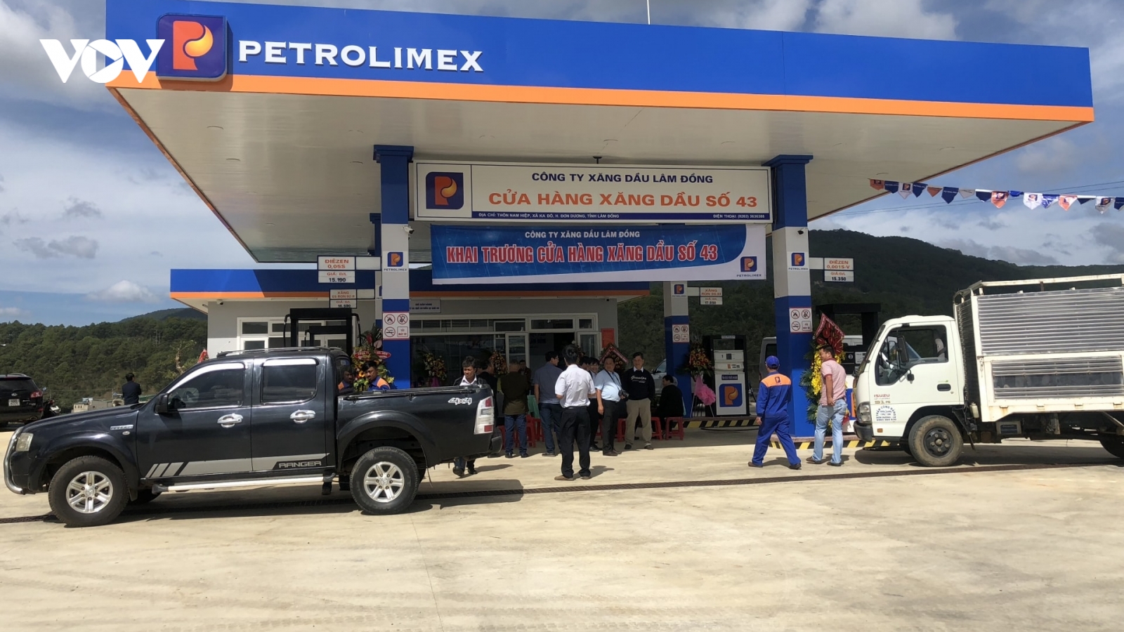 Giá xăng dầu hôm nay 19/6: Giá dầu "nóng" trở lại sau cảnh báo Phó Tổng thống Mỹ