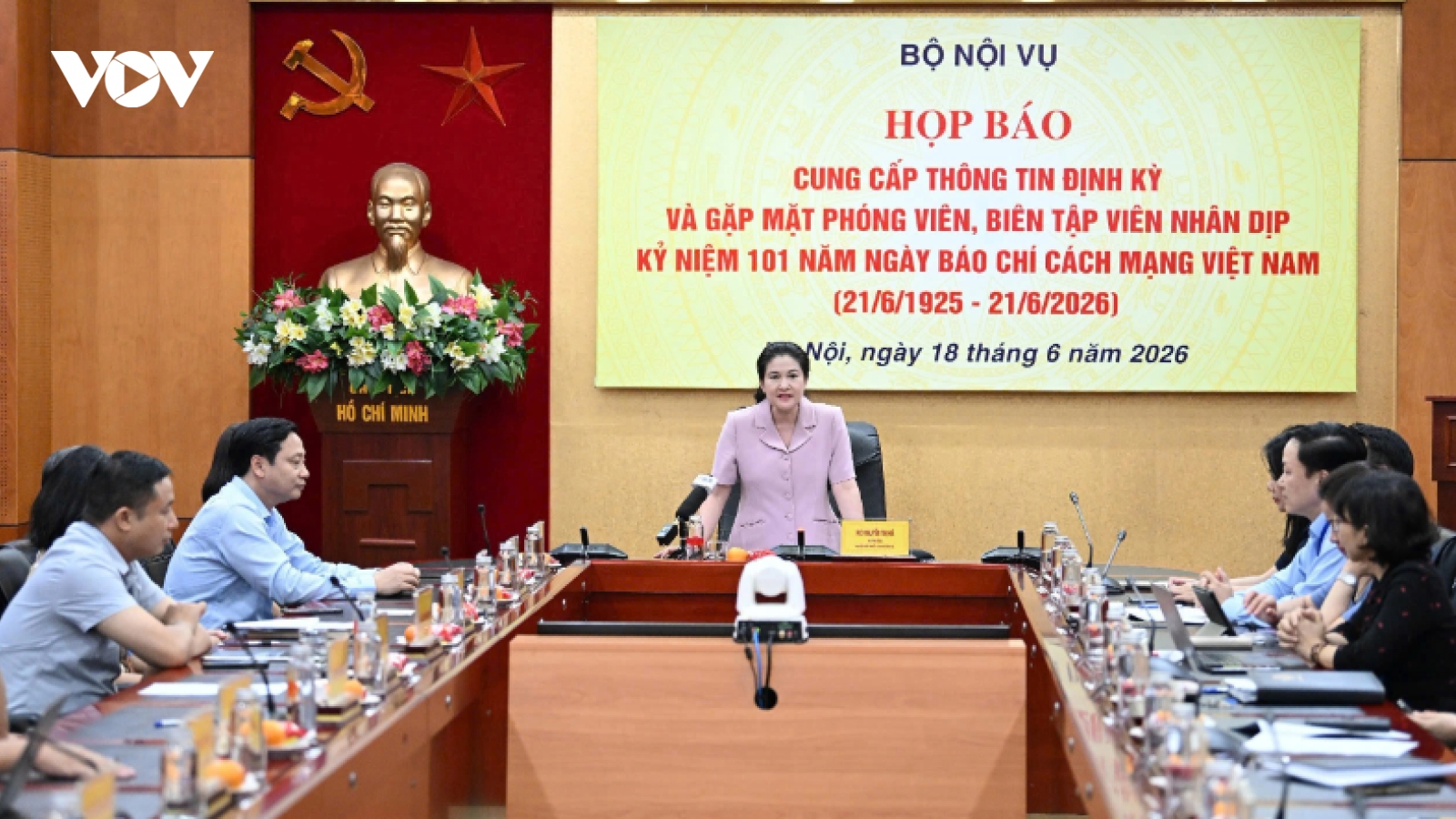 Già hóa dân số: Chuyển đổi tư duy từ "gánh nặng an sinh" sang "cơ hội phát triển"