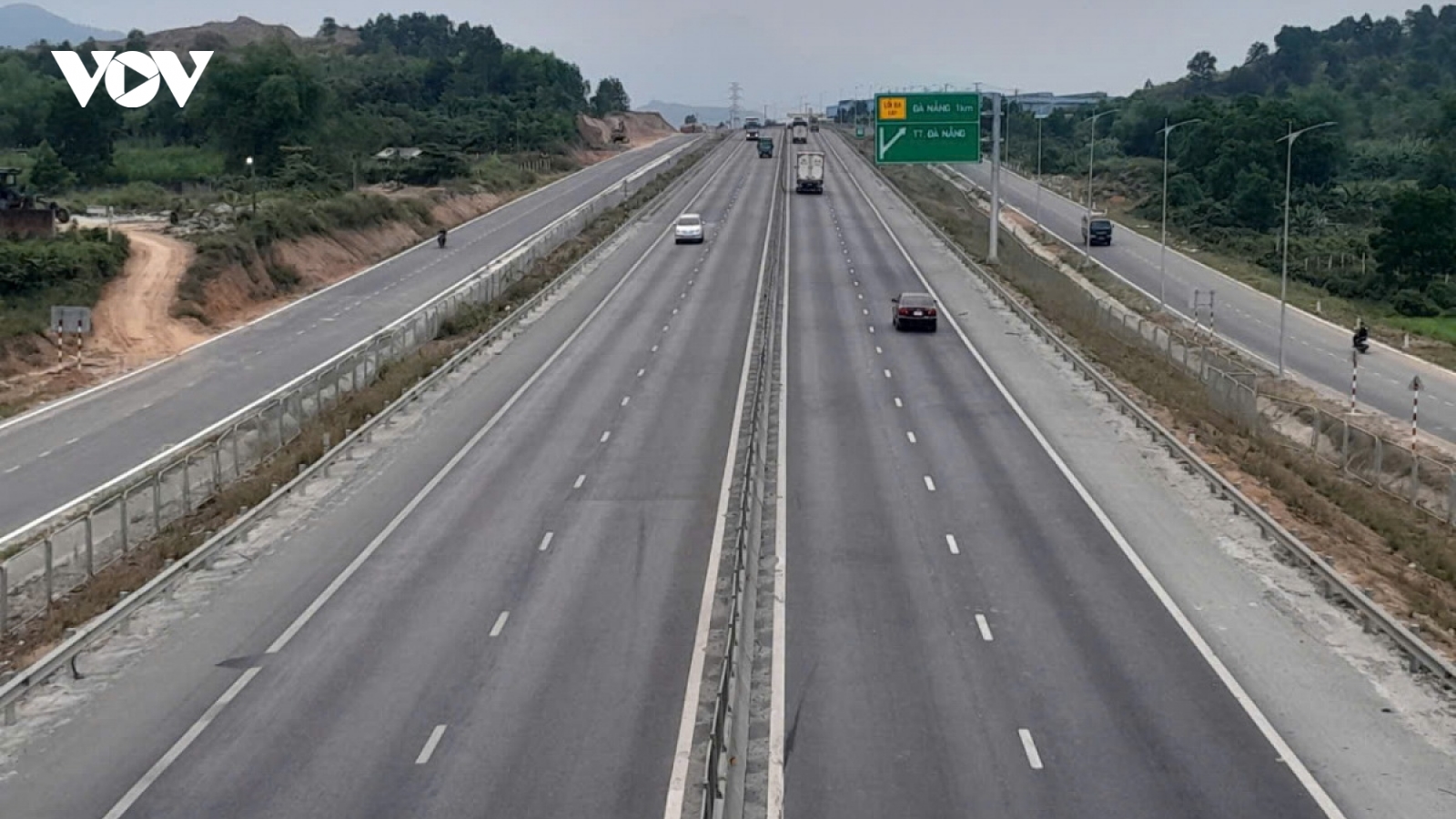 Phương tiện được phép lưu thông 80km/h trên cao tốc Hòa Liên-Túy Loan